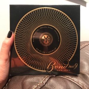 Bond No. 9 Wall Street